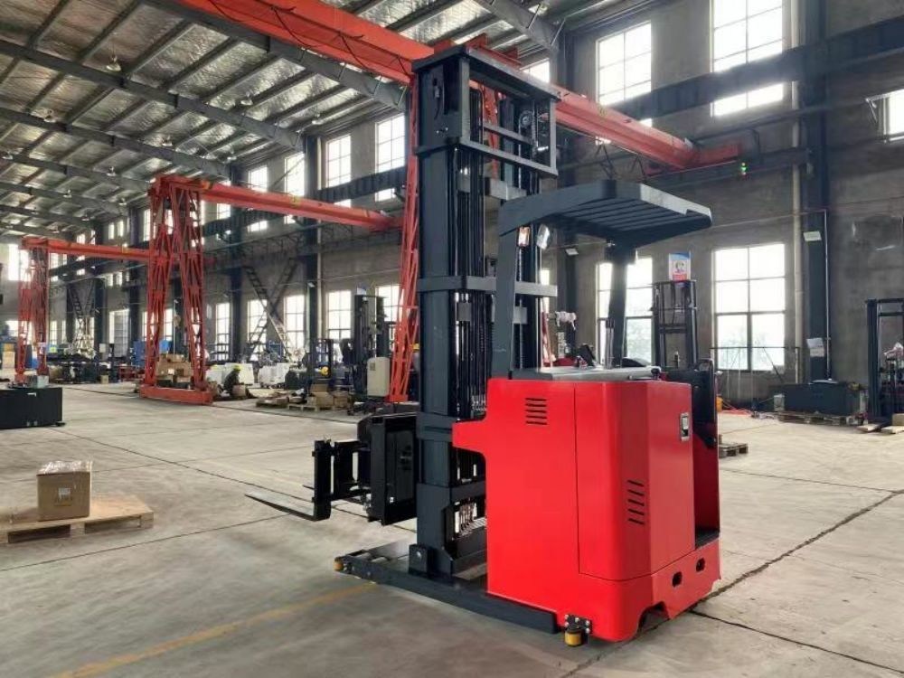 Narrow Channels 3 Way Electric Stacker Versatile Material Handling Solution