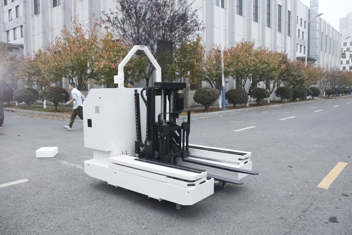 Electric Reach Forklift Truck AGV Body Three Section Fully Free Portal Frame Wire Control Test Handle